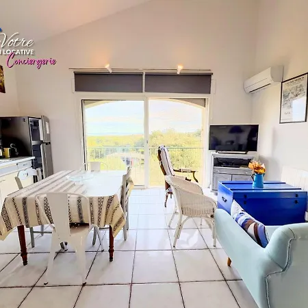 Tatil Evi Comes - Sur